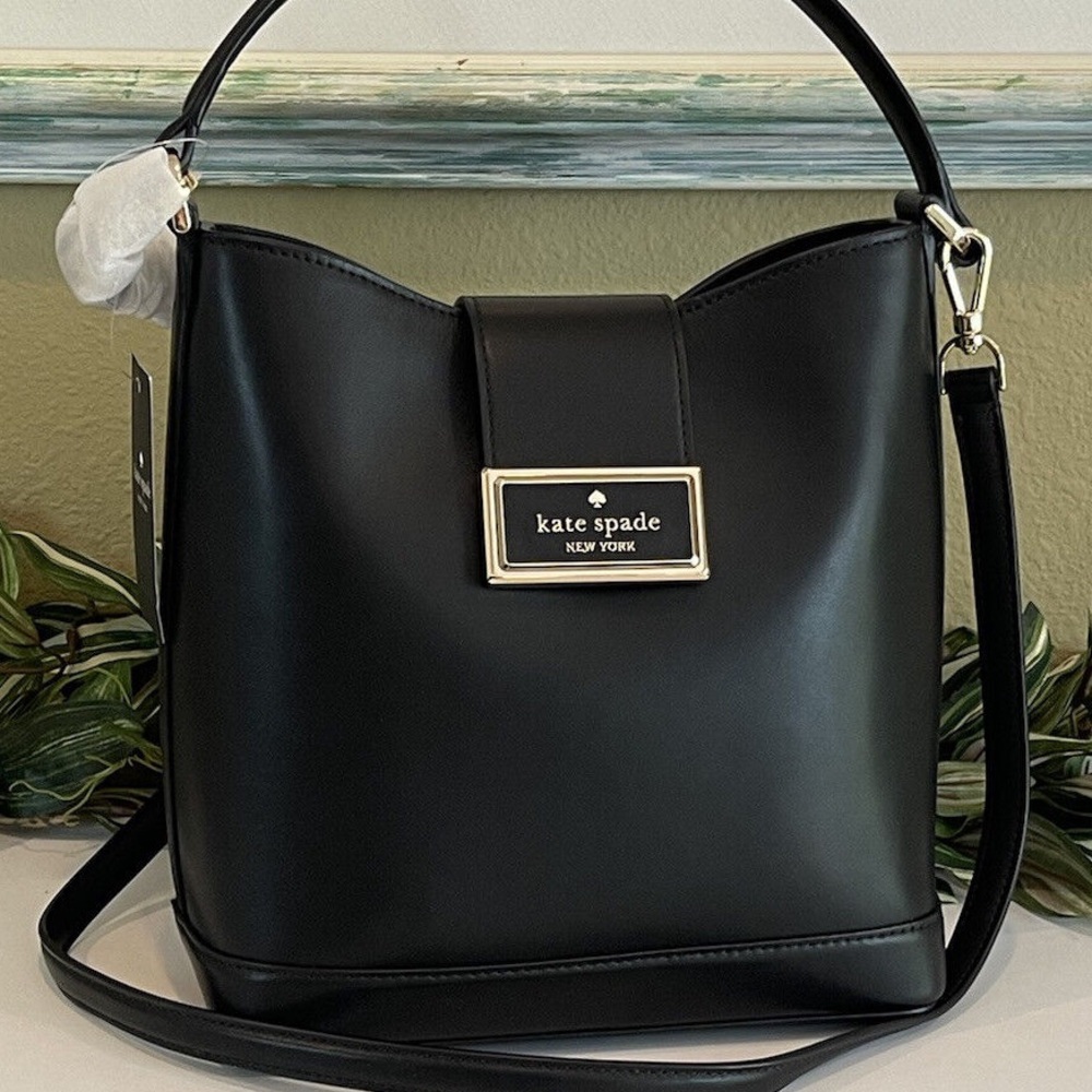 KATE SPADE BUCKET PURSE